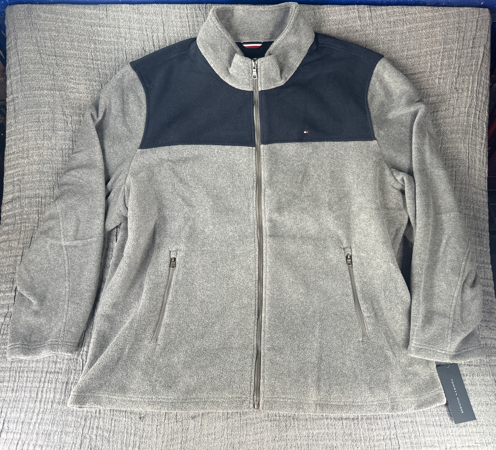 Tommy Hilfiger Men’s Classic Zip Front Polar Fleece Jacket 2XLT Grey Navy