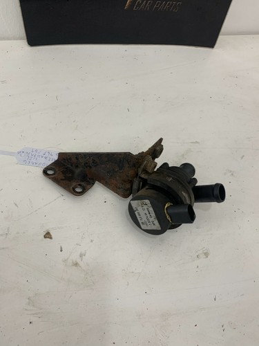 VW Touareg 7L Zusatzwasserpumpe 7L0965561 original
