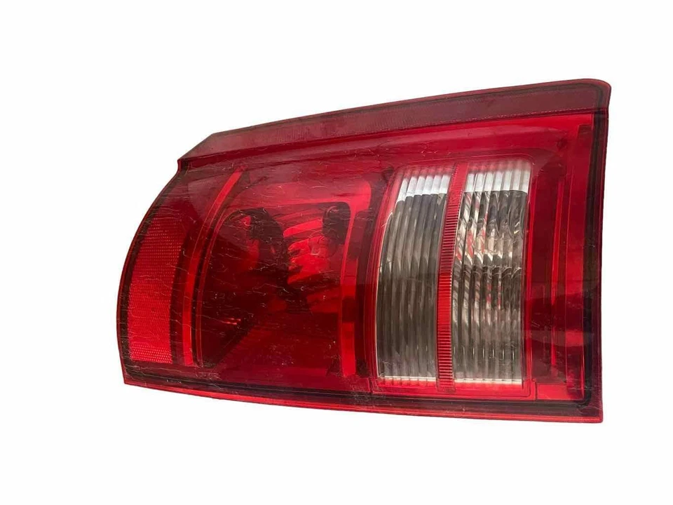 08 09 10 DODGE CARAVAN Tail Light Lamp Assembly Left Driver Side - Image 2 of 4