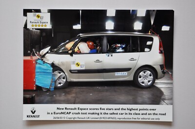 Car Press Photo - 2003 Renault Espace Scores Five Stars in EuroNCAP crash test