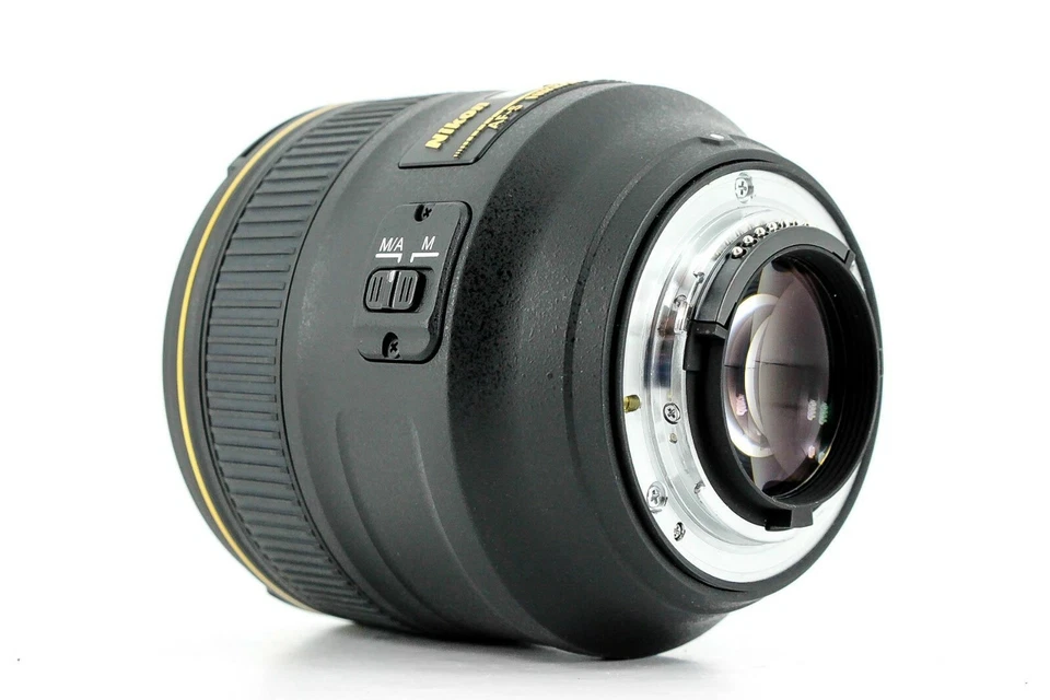 Nikon AF-S 85mm f/1.4 G lens - Image 3 of 3