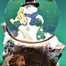 Mini Snowman Snow Globe