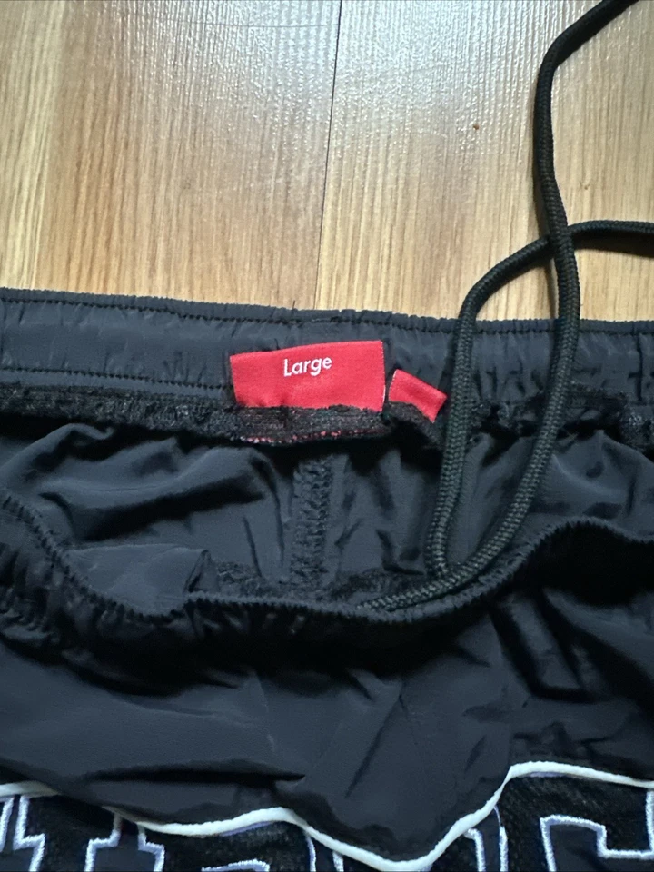 Supreme Arc Logo Shorts - Image 4 of 4