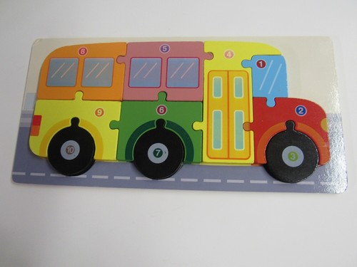 Childs Wooden 10 Piece School Bus Puzzle 3-5 Years Ships Free