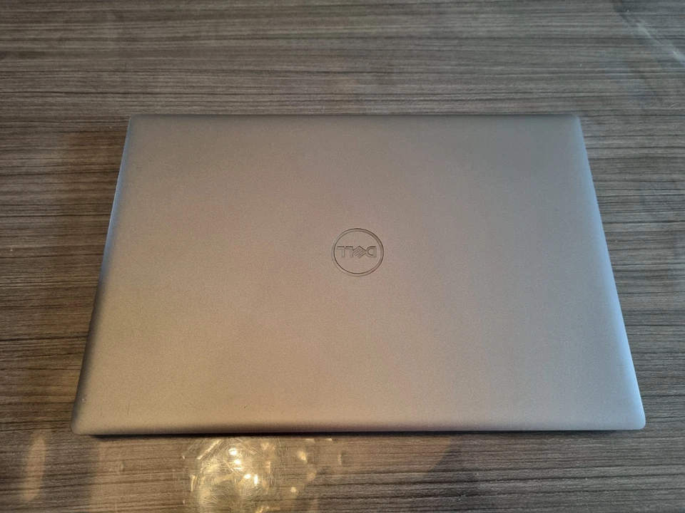 Dell Latitude 3330 · i5-1145G7 · 16GB · 256GB, photo 3 sur 5