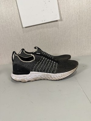 Size 8 - Nike React Phantom Run Flyknit 2 Oreo W