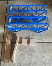 Learning Curve Wooden Thomas Train Traction Rail Sodor Bay Bridge with Track!