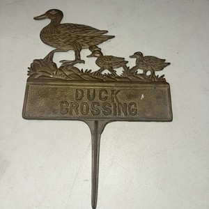 Vintage 3 Duck Double-Sided Brass Duck Crossing Yard Garden Sign