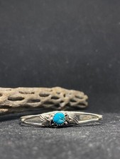 Navajo king man turquoise sterling silver leaf cuff bracelet
