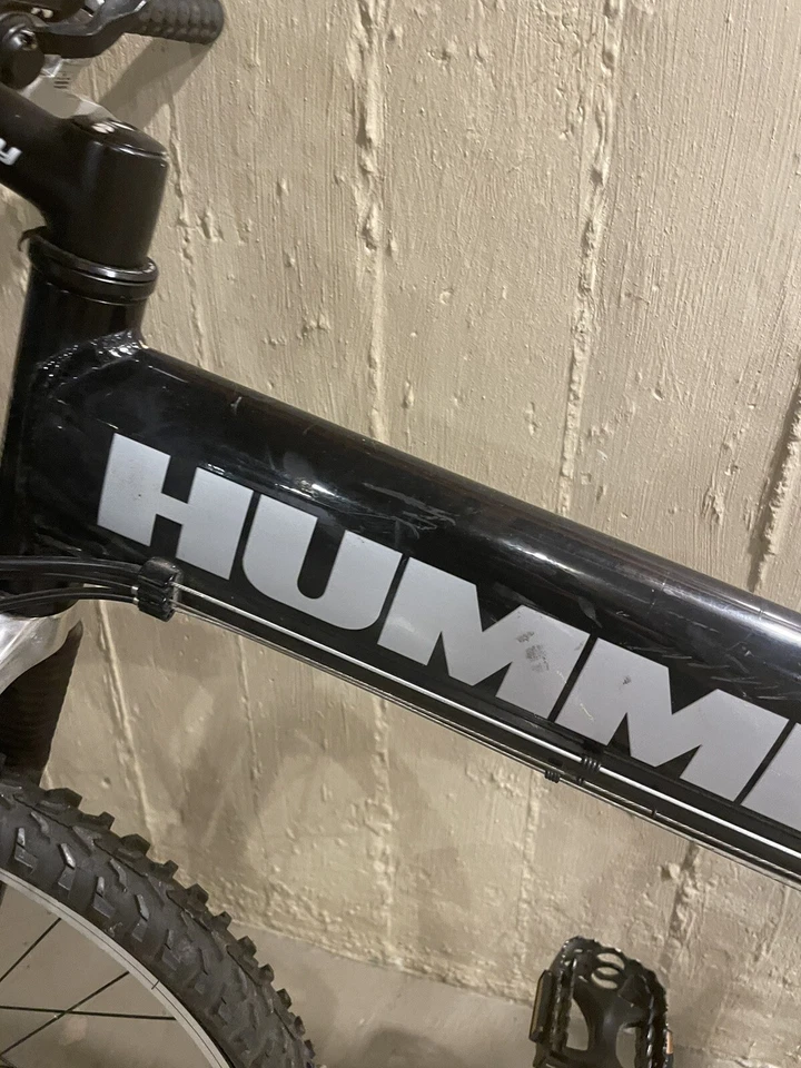 Mountain bike dobrável Montaque Hummer tecnologia militar AUTÊNTICA GMC - Imagem 2 de 4