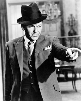 Frank Sinatra in three piece suit and hat 1964 Robin And The 7 Hoods 8x10 photo