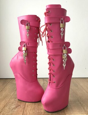 heelless platform boots