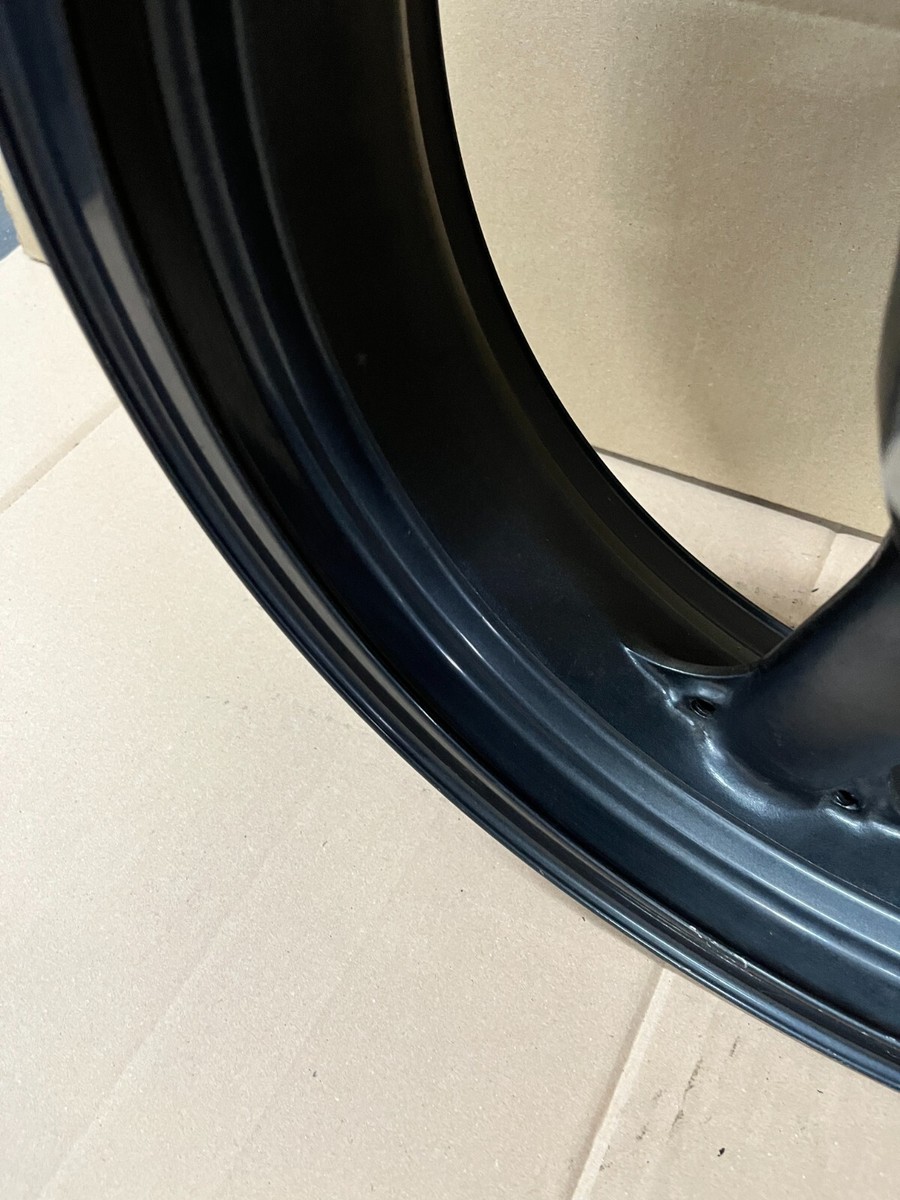 Kawasaki ZXR400 Hinterrad Felge Rad Rear Wheel 17X4,50 ZXR 400 R