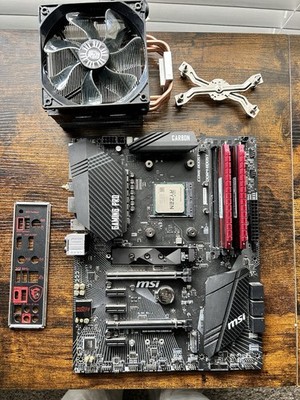 MSI B450 Gaming Pro Carbon AC + Ryzen 7 1700X + 16GB DDR4 3400 + Hyper 212
