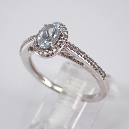 Anillo de compromiso de oro blanco con halo de diamantes y aguamarina piedras preciosas Aqua March - Imagen 3 de 7