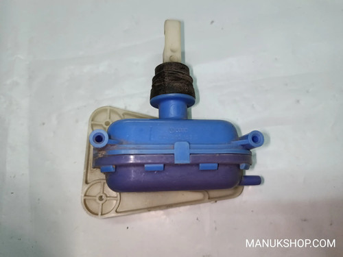 Stellmotor Heckklappe Zentralverriegelung Volkswagen Golf Audi 443862153B