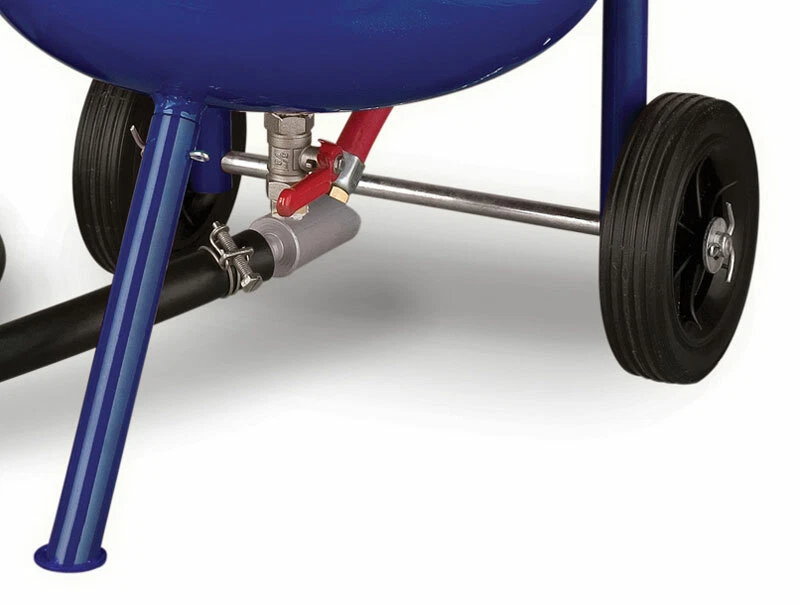 Pintura de presión de aire portátil Eastwood High-Flow 100 lb eliminación abrasiva Foto 4 de 4