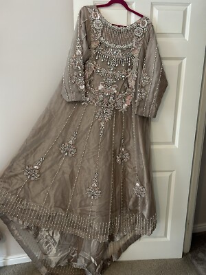 Asiatisches Brautkleid