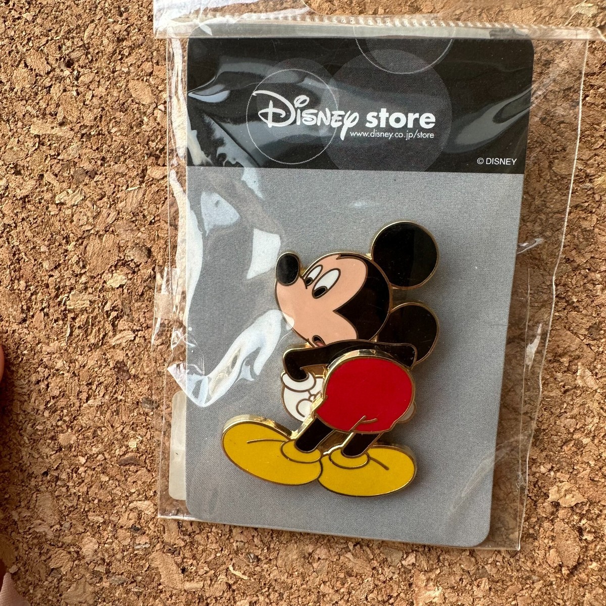 PP37515 Japan Disney Store Mickey Mouse Furi Furi Swinging Butt