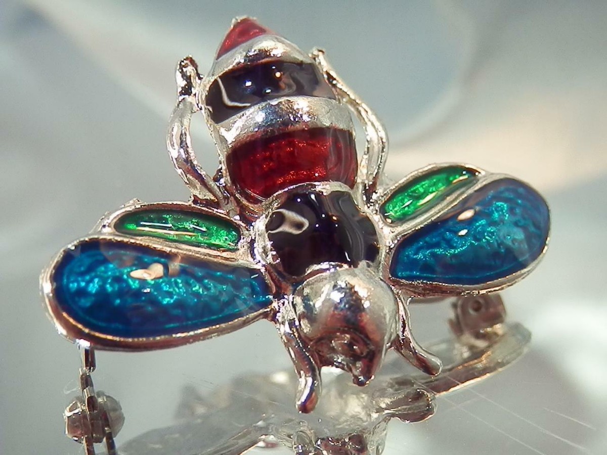 ♥FLY様♥ XX Fun Silver Tone Sparkly Enamel Fly Bug Cute Cute Vintage 70's