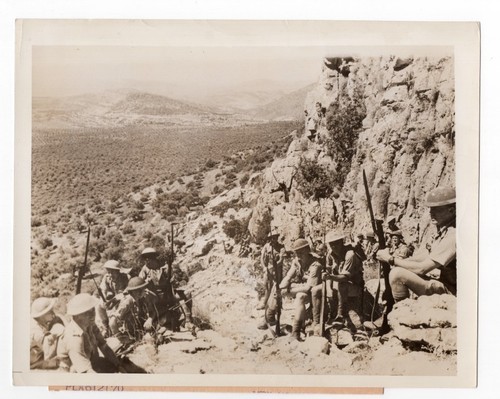 Syria Australian Soldiers against Vichy French Army WWII WW2 Old Photo 1941 - Imagen 4 de 4