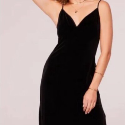 band of gypsies black dress Band Of Gypsies Wrap Front Tea Dress Black Rose main image 1