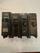 MIXED LOT OF 4 20 Amp 1 Pole Breakers. See pics USED