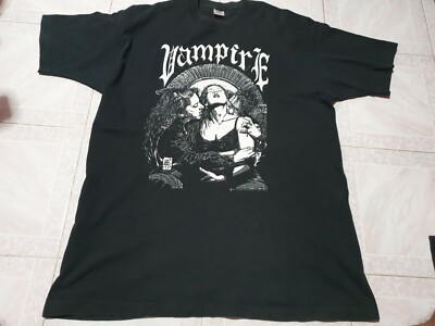 VINTAGE 1994 FASHION VICTIM VAMPIRE THE MASQUERADE T-SHIRT VINTAGE 1994 FASHION VICTIM VAMPIRE THE MASQUERADE T-SHIRT
