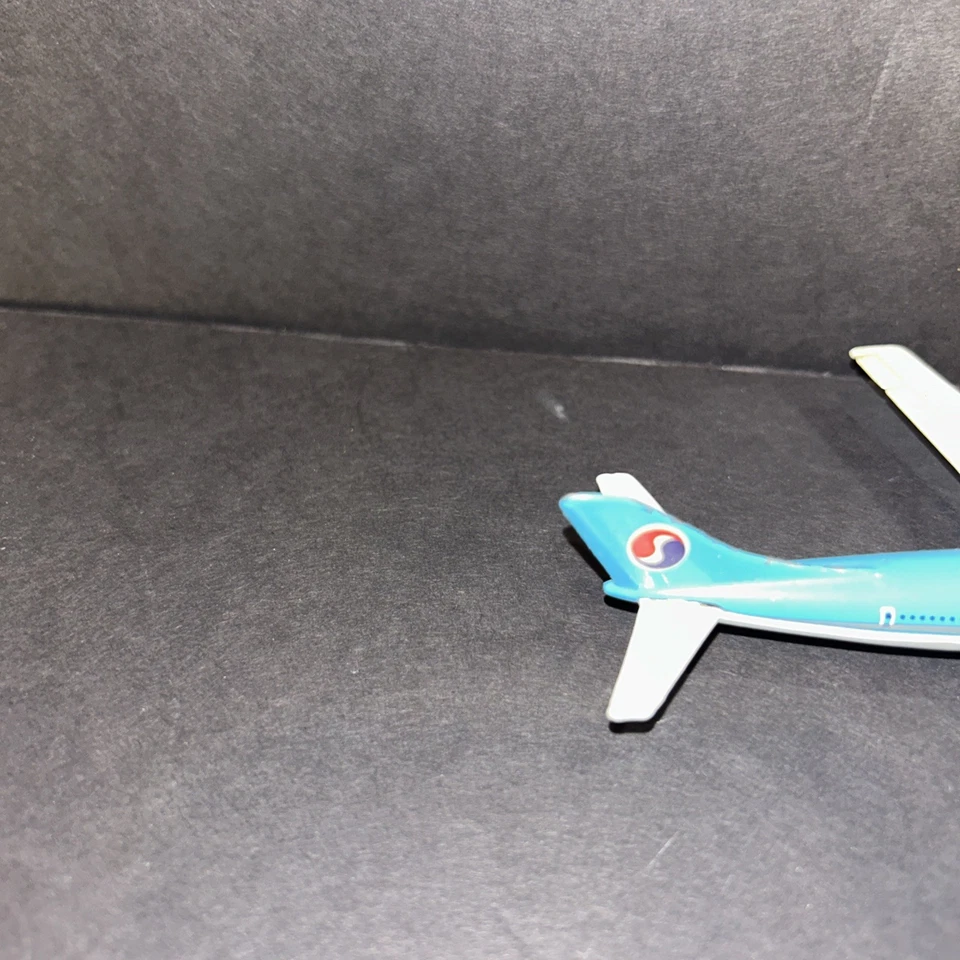 De colección Matchbox Sky Busters A300 B. Airbus Korean Air Blue Die Cast 1973 SB28 Foto 3 de 4