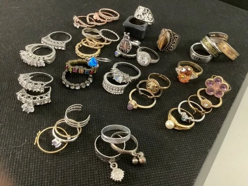 Costume Jewelry Junk drawer lot of mixed vintage modern rings various sizes