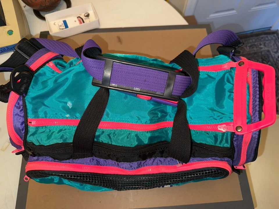 Vintage OGIO 40 cm Duffle Bag Neon Gym Golf Tennis Sport 80s 90s Retro Teal - Image 3 of 4