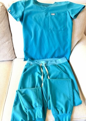Wear Figs Zamora Jogger Scrub Pants Caribbean Blue Small. Scrub Top  XXS