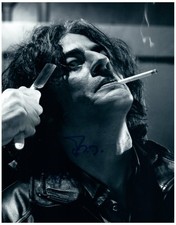 Benicio Del Toro Signed Autographed 8x10 Photo