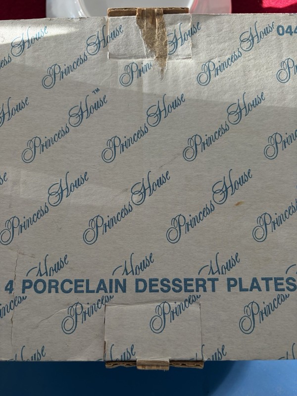 Rose Garden   Vintage Princess House Desert Plates Set of 4