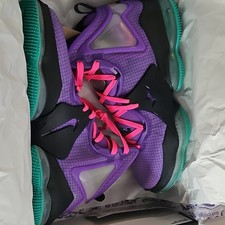 Nike LeBron 19 DJ Bron Wild Berry/Hyper Pink ...