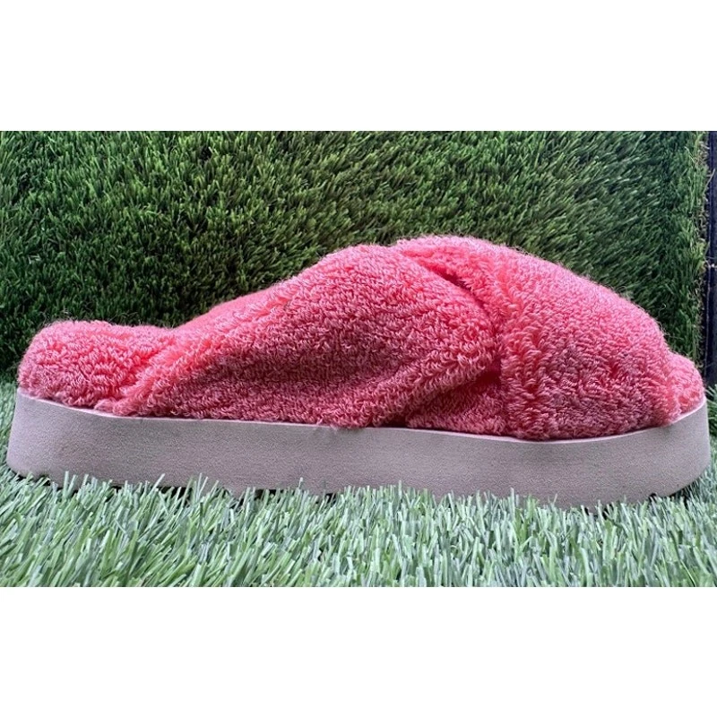 UGG Fuzz Sugar Terry Cross Slide Women’s Peach Bliss Wool Blend 1126385 – Size 5 - Image 4 of 4