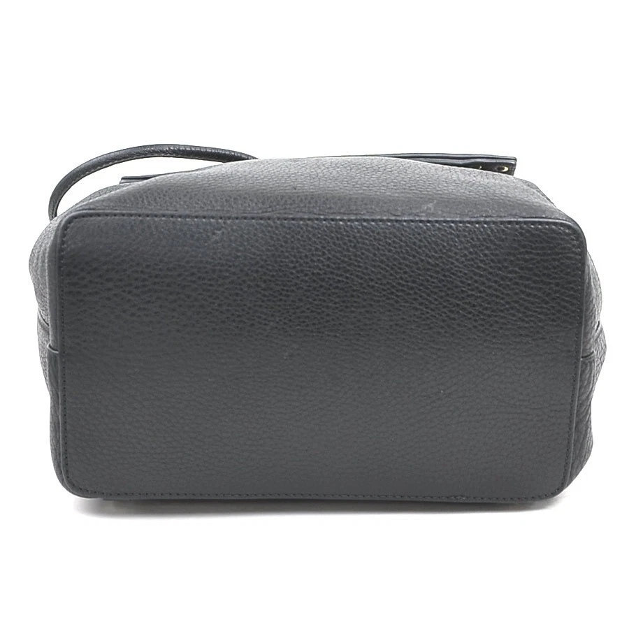 Auténtica Mochila Rockstuds Valentino Garavani Negra/Dorada Cuero/Metal - r10651g Foto 4 de 4