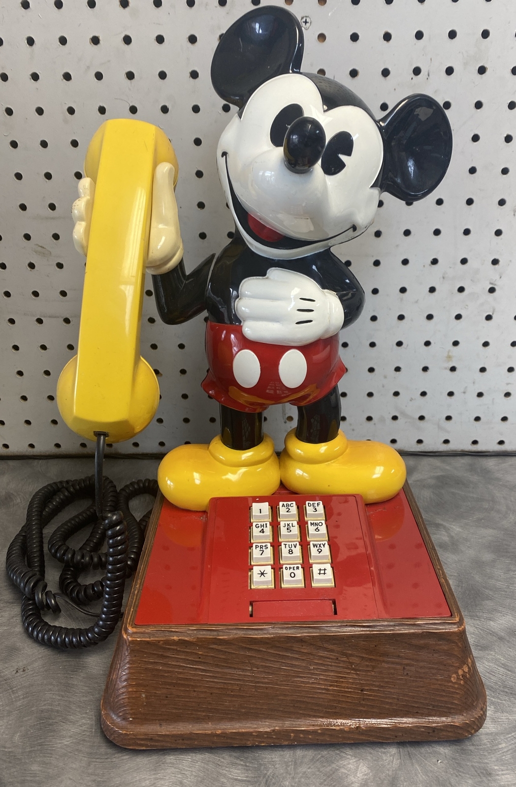 Vintage Mickey Mouse Push-Button Telephone, 1976 ***RARE COLLECTORS ITEM!!**