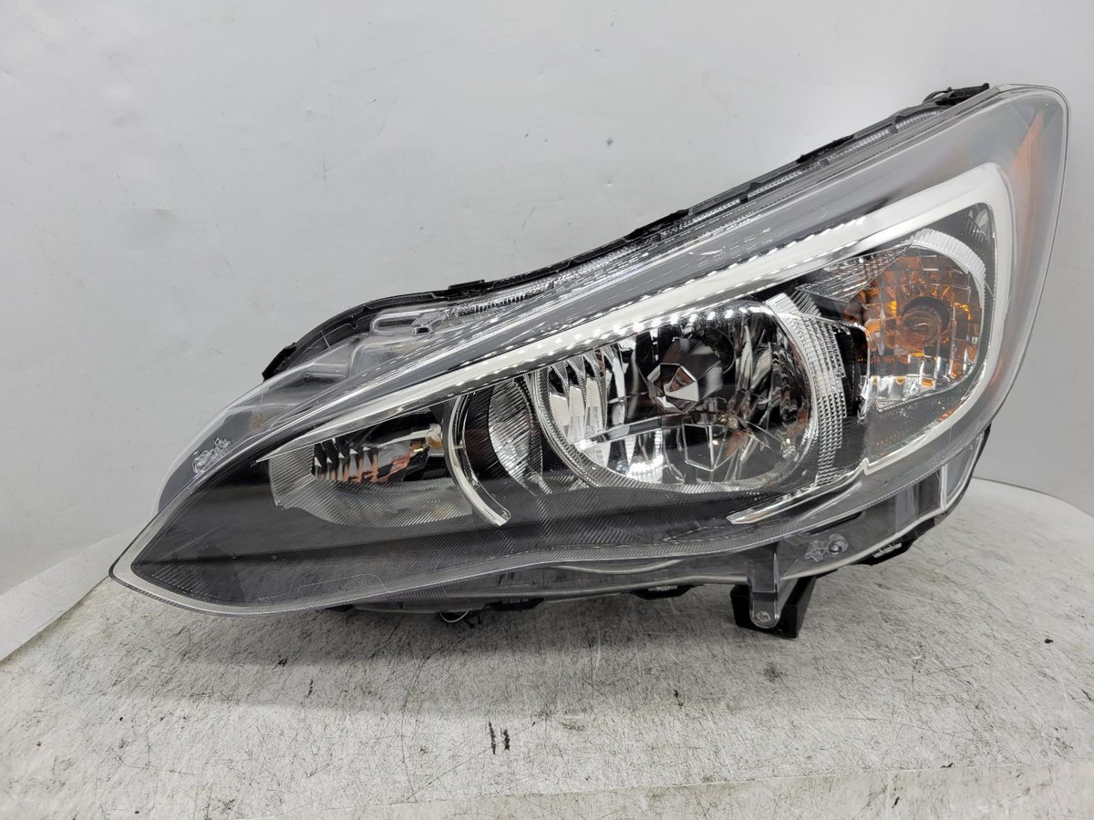 2018-2022 SUBARU XV CROSSTREK LEFT Headlamp halogen, L. OEM
