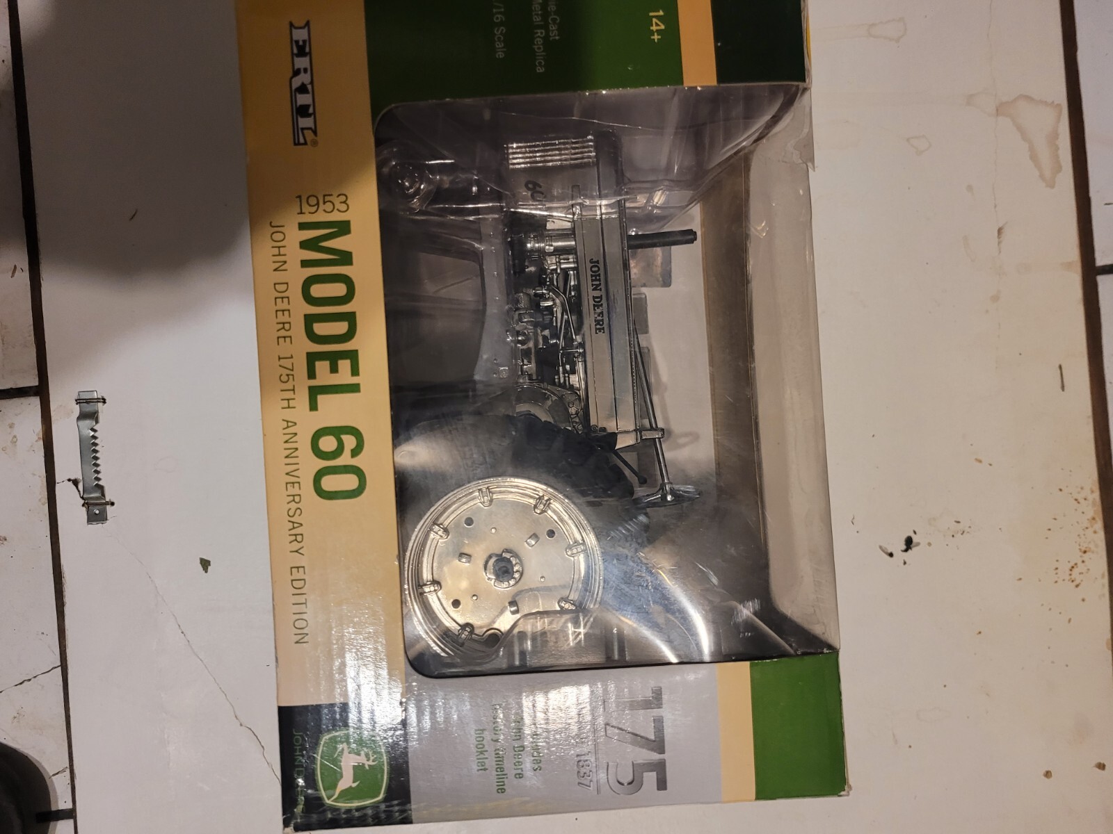 ERTL John Deere Model 60 Tractor Chrome 175th Anniversary Edition 1/16 NIB