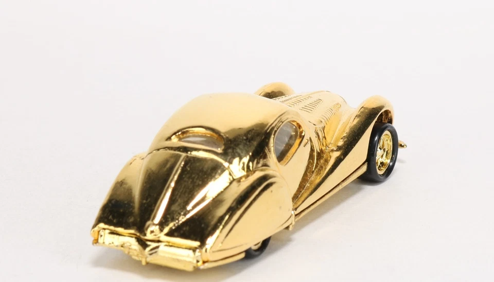 HOT WHEELS TALBOT LAGO, FAO SCHWARZ 24K GOLD CLASSICS SET CAR - Image 4 of 4