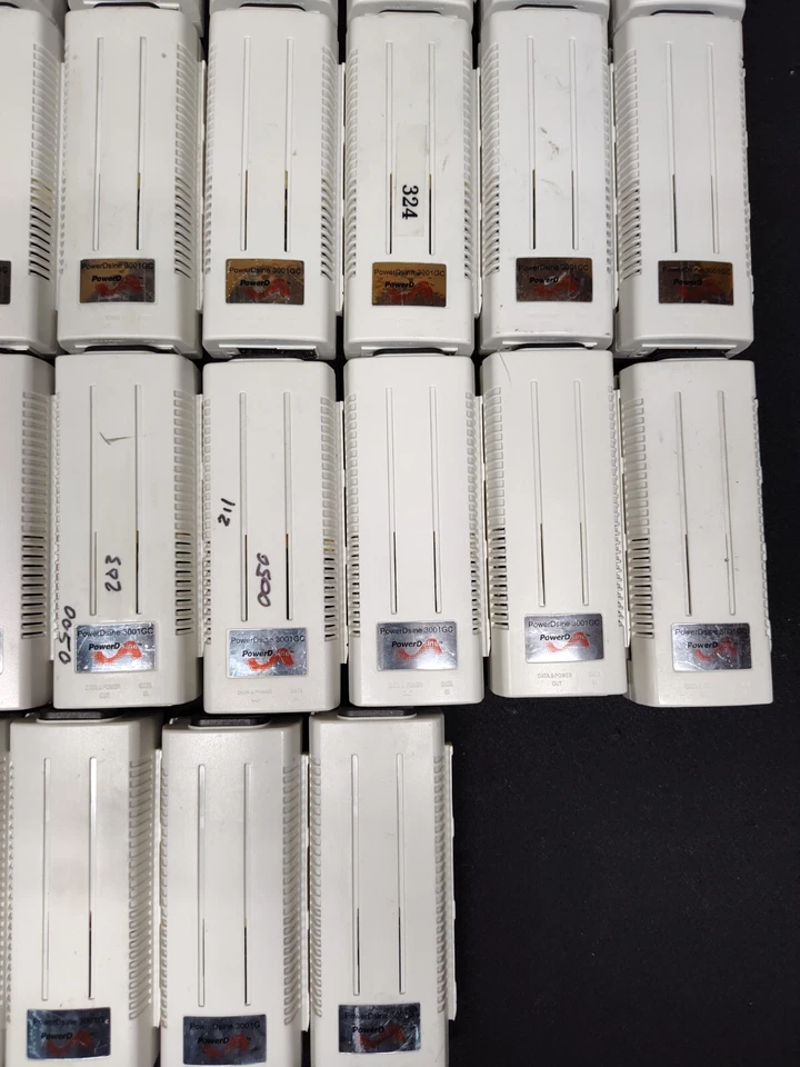 Mixed Lot of 55 PowerDsine PoE Injectors 3001GC (29), 3001 (22) & 3001G (4) - Image 4 of 4