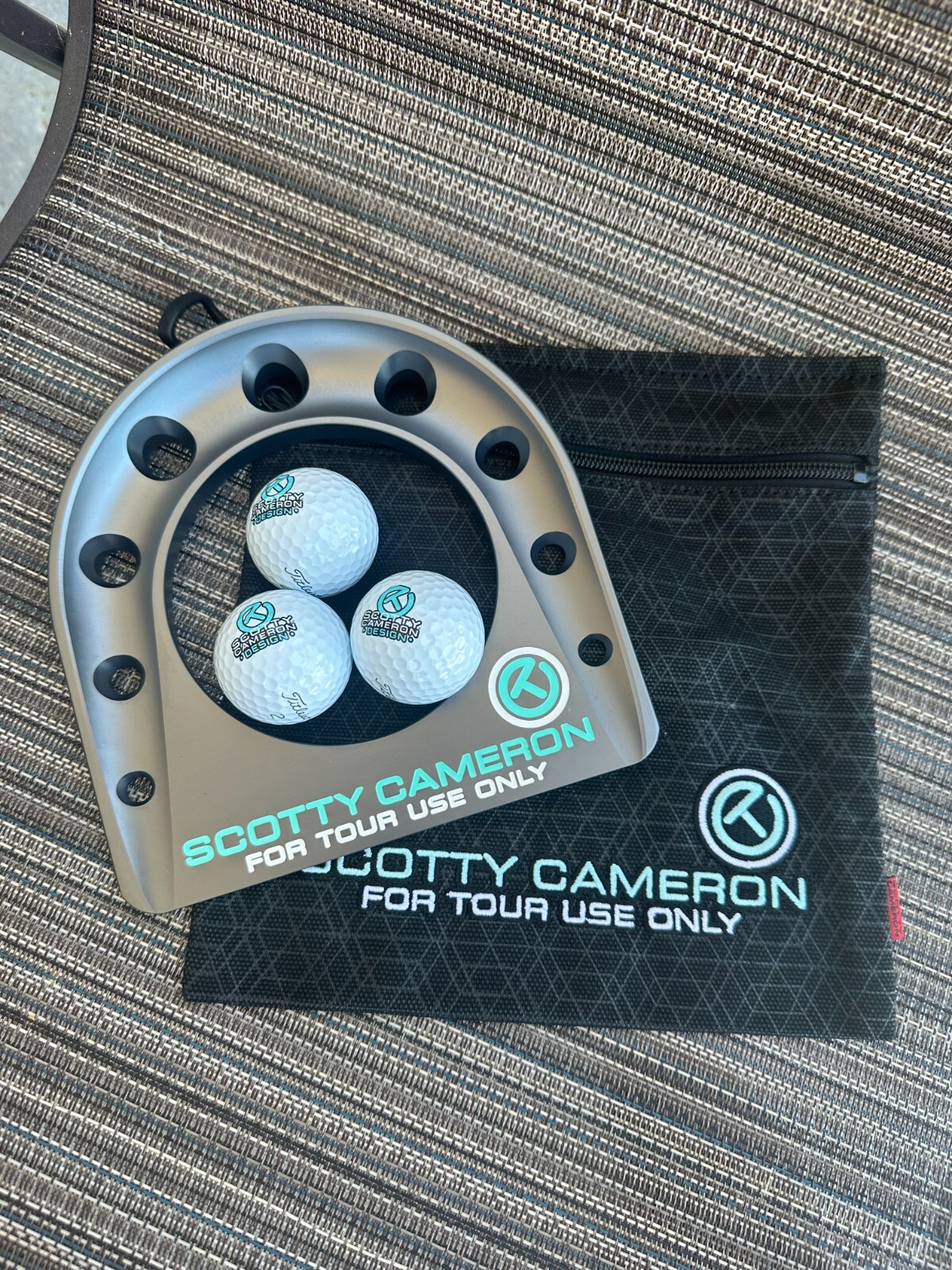 Scotty Cameron Putting Cup Kit & Logo Golf Balls/スコッティ