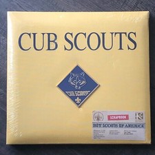 BNIP Cub Scouts Scrapbook Yellow/Blue New  Sealed-Childhood Memories 12x12