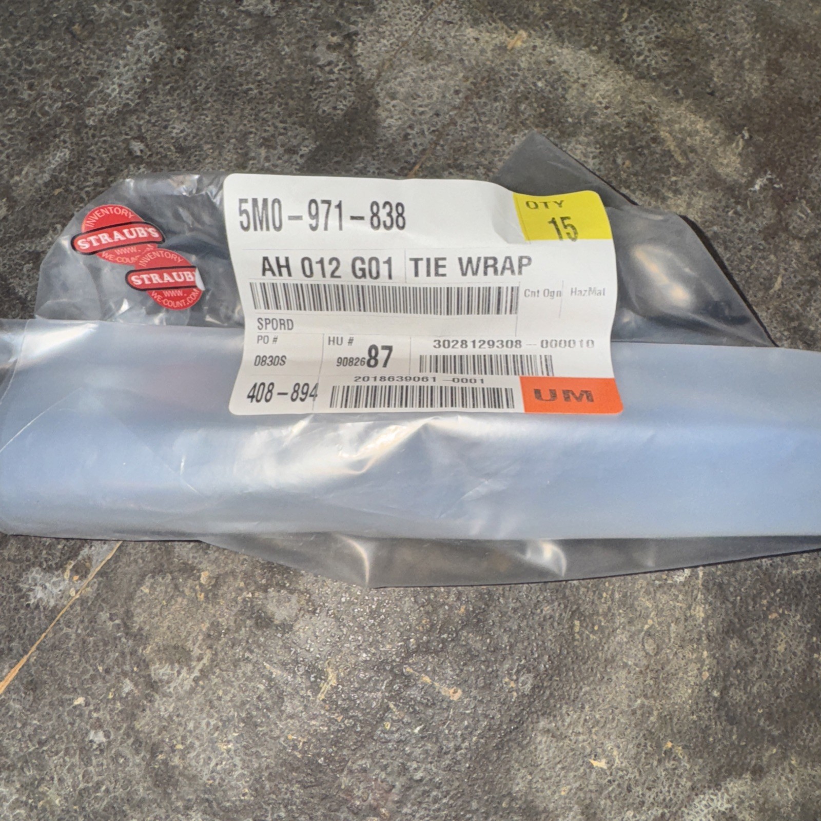 Lot Of 15 Audi Volkswagen Lamborghini Cable Tie Terminal Socket 5M0971838