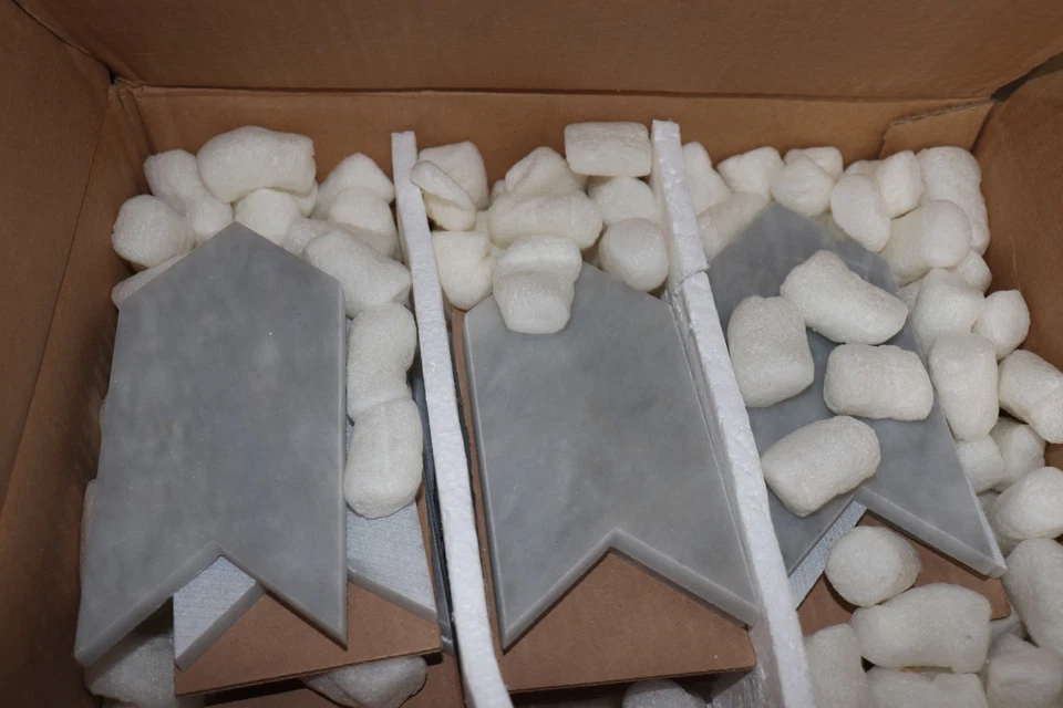 Freccia Skyline Allure Multi Finish Marble Waterjet Decos 3 x 4 29/32 x 3/8"  - Image 3 of 3