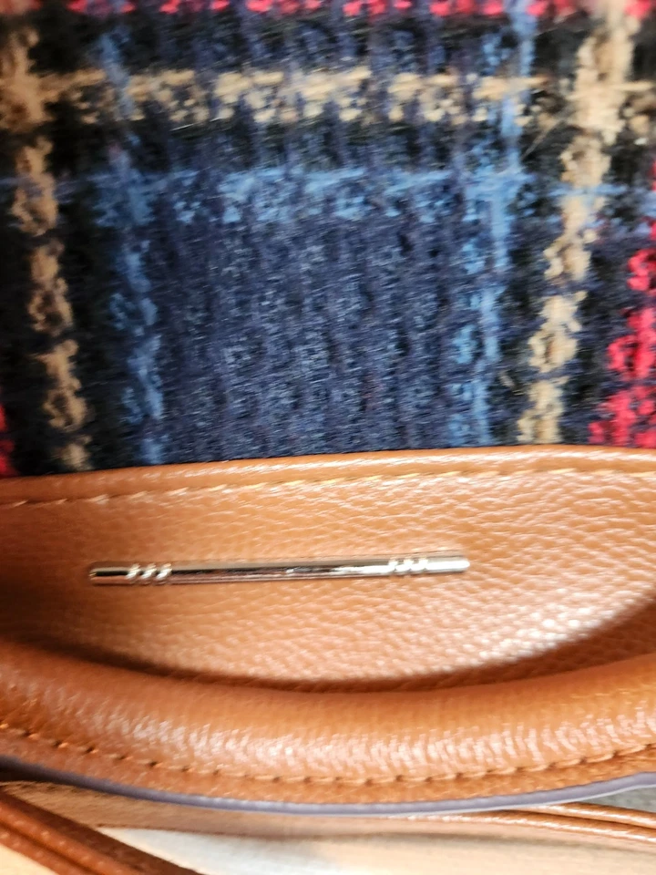 HERMOSO BOLSO DE HOMBRO PLAD ROJO Y AZUL PARA MUJER Foto 3 de 4