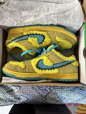 Nike SB Dunk Low Grateful Dead Bear Yellow Blue Limited Edition Men's Sneakers