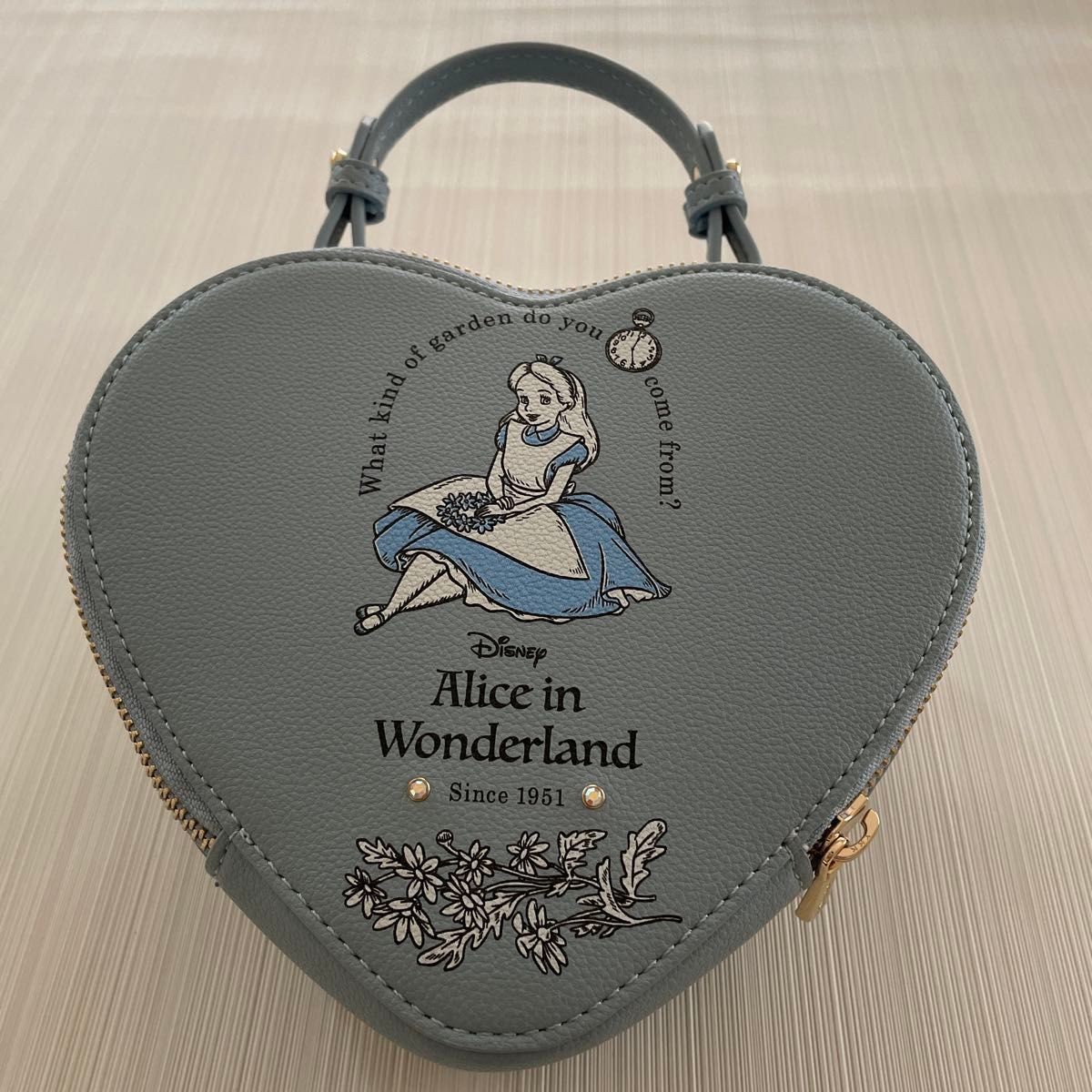 Samantha Vega Disney Alice in Wonderland 2-Way Heart Shape