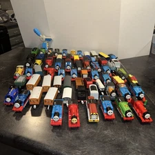 Vintage Thomas & Friends Lot of 69 Motorized Train  Some TOMY & Hit Toys